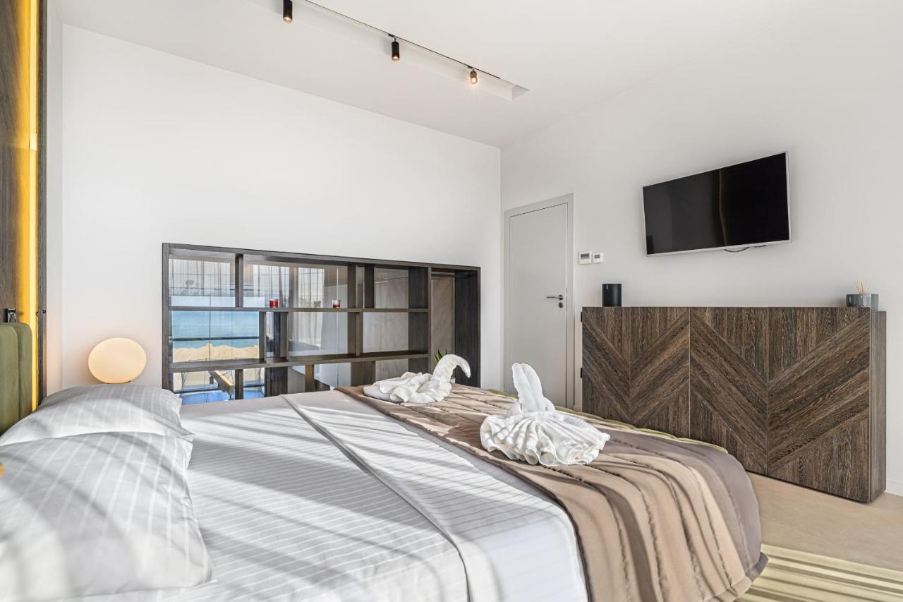 Seascape Villa Ефоріє-Суд Екстер'єр фото